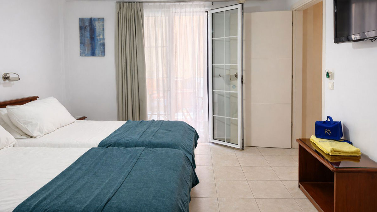 Peaceful Garden View Apartment