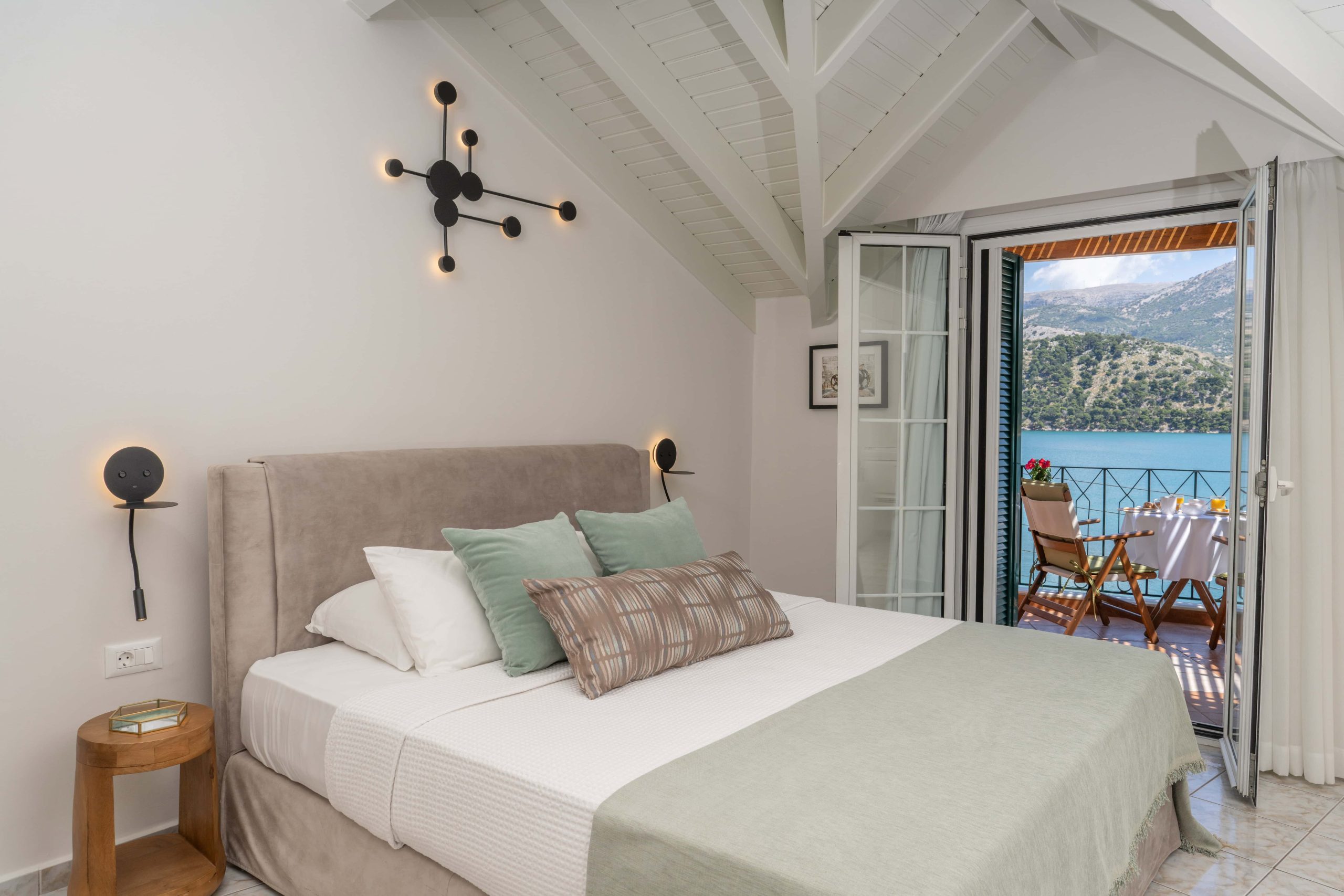 C3 Deluxe Sea View Apartment With Terrace